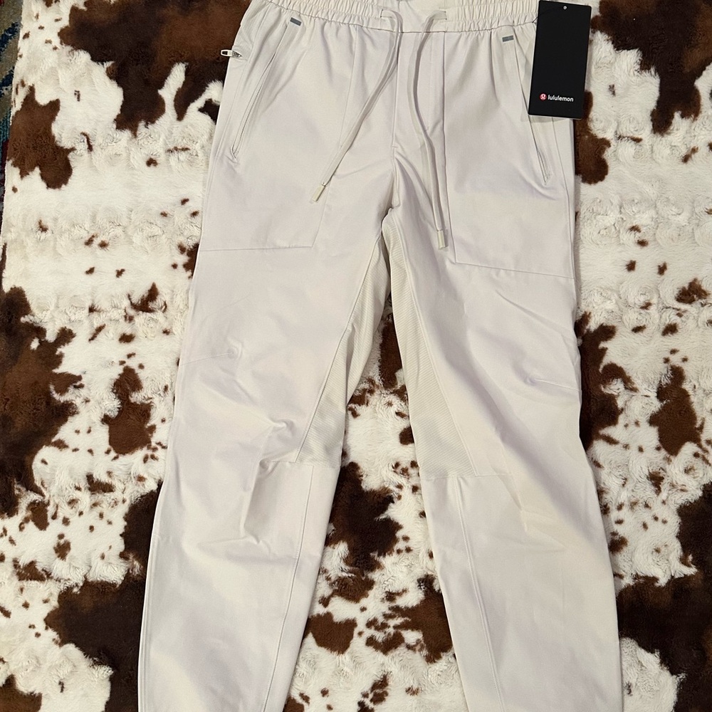 lululemon athletica Men's Light Beige Jogger pants